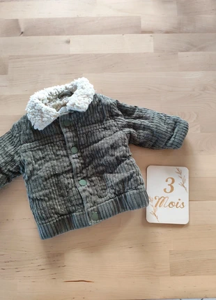 Veste 3 mois, marca: Zeeman, estado: Muy bueno, tamaño: 3-6 meses / 62 cm, 3,00 €, 3,85 € Protección al comprador incluida