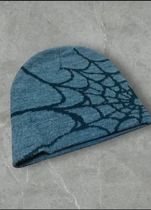 Y2K Streetwear Slate Gray Beanie with Spiderweb Graphic, brand: Vintage Dressing, condizioni: Nuovo senza cartellino, taglia: Taglia unica, €10.00, €11.20 include la Protezione acquisti