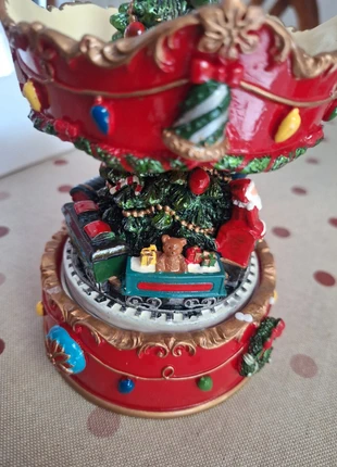 Manège de Noël musical (Xmas Train Carousel Musicbox 16,5 cm), merk: goodwill M&G, staat: Nieuw met prijskaartje, € 35,00, € 37,45 inclusief Kopersbescherming