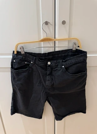 Bermuda noir Zara, brand: Zara, condition: Very good, size: W32, €5.00, €5.95 includes Buyer Protection