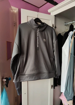 Under Armour hoodie, merk: Under Armour, staat: Heel goed, maat: L / 40 / 12, € 28,00, € 30,10 inclusief Kopersbescherming