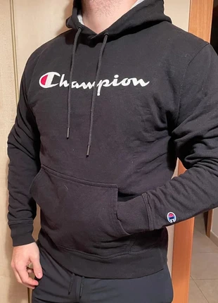 Sweat / pull Champion noir taille M, marca: Champion, estado: Muy bueno, tamaño: M, 16,00 €, 17,50 € Protección al comprador incluida