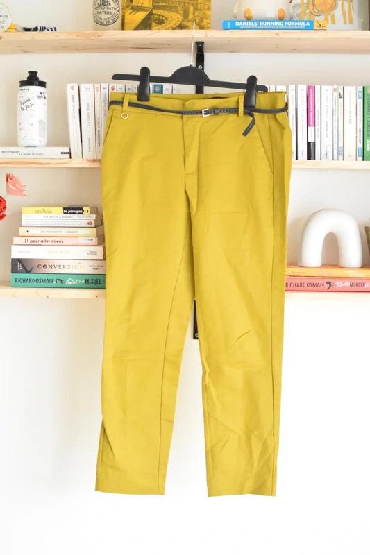Pantalon Zara en taille 38 - Très bon état - photo numéro 2