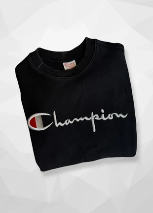 Sweat vintage Champion USA – Logo brodé, taille XS, patine discrète, brand: Champion, condition: Good, size: XS, €10.00, €11.20 includes Buyer Protection