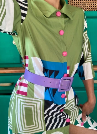 Jolie robe à motifs graphiques multicolores, zustand: Sehr gut, größe: S / 36 / 8, 9,00 €, 10,15 € inklusive Vinted-Käuferschutz