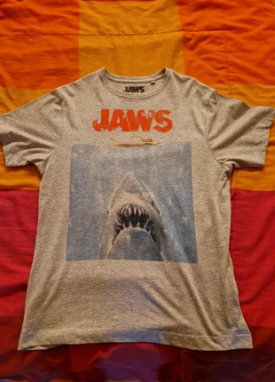 Jaws tshirt, grigio melange, taglia M, mai usata, brand: JAWS, condizioni: Nuovo senza cartellino, taglia: M, €10.00, €11.20 include la Protezione acquisti