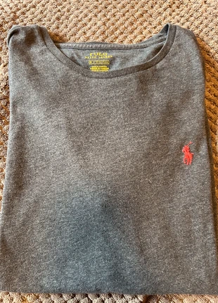 TEE shirt Ralph Lauren gris Taille M, merk: Polo Ralph Lauren, staat: Goed, maat: M, € 10,00, € 11,20 inclusief Kopersbescherming