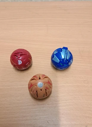 Lot de 3 bakugan, marca: Bakugan, estado: Muy bueno, tamaño: 4 años / 104 cm, 7,00 €, 8,05 € Protección al comprador incluida