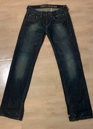 Jeans Guess Premium taille 30, marque: GUESS, état: Neuf sans étiquette, taille: W30 | FR 40, 20,00 €, 21,70 € Protection acheteurs incluse