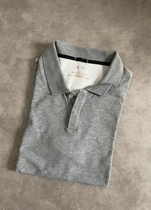 Polo Oakley – Taille L, brand: Oakley, condizioni: Ottime, taglia: L, €15.00, €16.45 include la Protezione acquisti