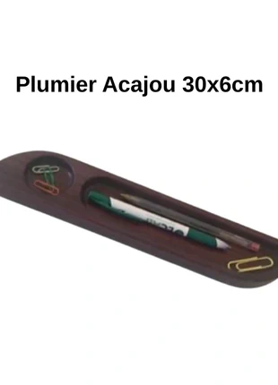 Plumier en acajou, marque: Accessoire, état: Neuf sans étiquette, 25,00 €, 26,95 € Protection acheteurs incluse