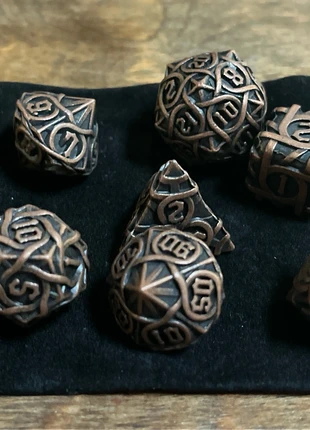 Set Dadi Metallo (7 pezzi) Stile Celtico/Norse - Giochi di Ruolo D&D, état: Neuf sans étiquette, 12,50 €, 13,83 € Protection acheteurs incluse