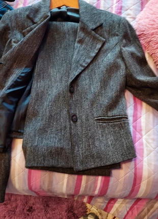 Tailler grigio TG 44 zuiki, merk: Zuiki, staat: Heel goed, maat: L / 40 / 12, € 12,00, € 13,30 inclusief Kopersbescherming