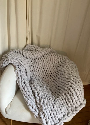 Couverture tressé en laine douce - fait main - réalisée sur commande, marque: Fait Main, état: Neuf avec étiquette, taille: 90 x 90 cm, 50,00 €, 53,20 € Protection acheteurs incluse