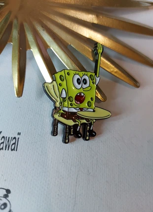 Broche pin's Bob l'éponge carrée à l'école, brand: Nickelodeon, condition: Very good, €5.90, €6.90 includes Buyer Protection