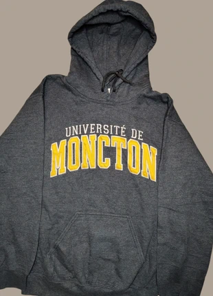 Sweat Moncton university universitaire school école collège oldschool usa, brand: Gildan, condition: Very good, size: S, €15.00, €16.45 includes Buyer Protection Pro