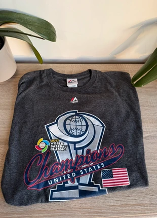 T-Shirt Majestic Baseball world 2017, brand: Majestic, condition: Very good, size: XL, €12.00, €13.30 includes Buyer Protection