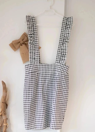 Jupe à Bretelles Femme Shein – Taille M, marque: Shein, état: Très bon état, taille: M / 38 / 10, 5,00 €, 5,95 € Protection acheteurs incluse