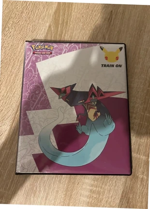 Binder Pokémon 25, brand: Pokémon, condition: Very good, €5.00, €5.95 includes Buyer Protection