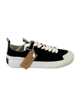 Coccinella Noir Sneakers | Modern Black Design | Refined Comfort for Daily Wear, marca: Coccinella, estado: Novo com etiquetas, tamanho: 39, €55.00, €58.45 inclui Proteção do Comprador Pro