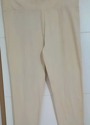 Pantalon detente crème 5Xl (50), marke: Urban Classics, zustand: Sehr gut, größe: 5XL / 50 / 22, 8,00 €, 9,10 € inklusive Vinted-Käuferschutz