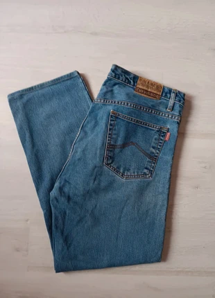 Jean coupe droite Chevignon Vintage W38 FR48 100% coton couleur bleu jean Logo brodé, brand: Chevignon, condition: Very good, size: W38, €8.00, €9.10 includes Buyer Protection