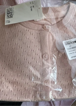 18M Cardigan rosa HM, marque: H&M, état: Neuf avec étiquette, taille: 12-18 mois / 80 cm, 6,00 €, 7,00 € Protection acheteurs incluse