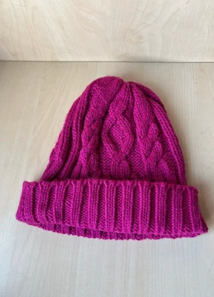 gorro beanie de lana rosa estilo cable knit asos, marca: ASOS, estado: Nuevo sin etiquetas, tamaño: Talla única, 5,00 €, 5,95 € Protección al comprador incluida