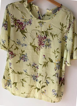 Blouse 46, brand: création drancourt, condizioni: Ottime, taglia: XXXL / IT 50 / EU 46, €5.00, €5.95 include la Protezione acquisti