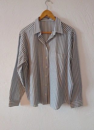 Belle blouse rayé St Michael. Taille 46-48. Très bon état, brand: St Michael, condition: Very good, size: XXXL / 46 / 18, €14.00, €15.40 includes Buyer Protection