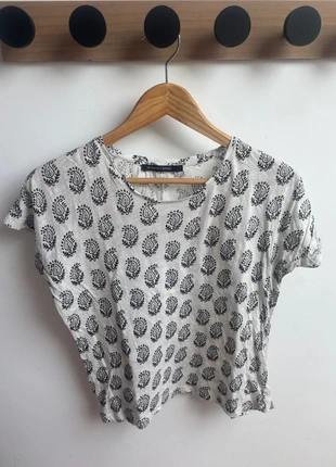 T-shirt Monoprix femme col fin femme taille XL/XXL blanc motif noir, merk: Monoprix Femme, staat: Goed, maat: XL / 42 / 14, € 1,50, € 2,28 inclusief Kopersbescherming