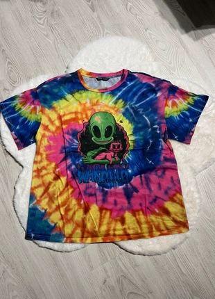 T-shirt Alien • Shein • XL, merk: Shein, staat: Nieuw zonder prijskaartje, maat: XL / 42 / 14, € 3,00, € 3,85 inclusief Kopersbescherming