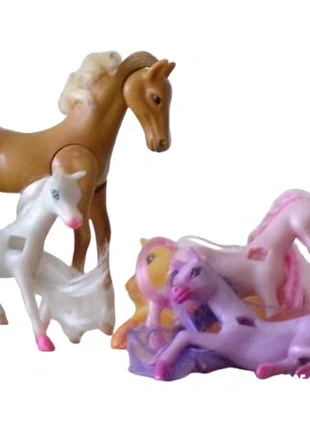 horse bundle, merk: NO LABEL, staat: Veelgebruikt, maat: 8 jaar / 128 cm, € 2,00, € 2,80 inclusief Kopersbescherming