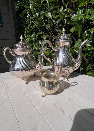 Antiek zilverkleurig theeservies, marque: Vintage, état: Bon état, 50,00 €, 53,20 € Protection acheteurs incluse