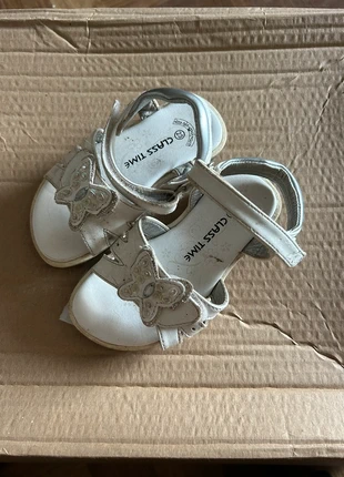 Ballerine fleur, marque: Class Time, état: Bon état, taille: 23, 5,00 €, 5,95 € Protection acheteurs incluse