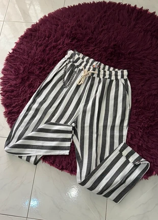 Pantalone cotone con catena, marque: Cotone, état: Bon état, taille: M, 5,00 €, 5,95 € Protection acheteurs incluse