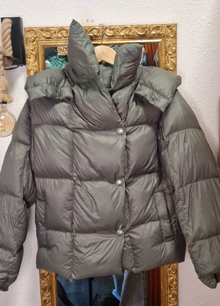 Doudoune duvet Kaki Cop copine taille 42 Igloo Doudoune, marque: Cop Copine, état: Très bon état, taille: XL / 42 / 14, 40,00 €, 42,70 € Protection acheteurs incluse