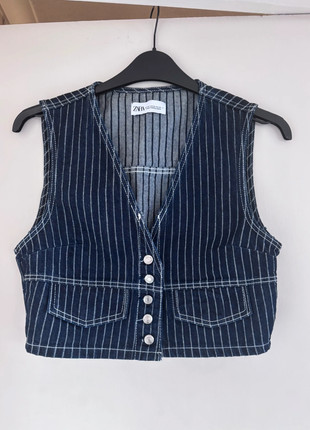 y2k vintage style denim waistcoat, brand: Zara, condition: Very good, size: XS / 6, £9.00, £10.15 includes Buyer Protection