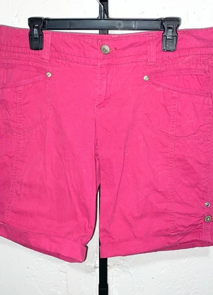 L.E.I. Hot Pink Bermuda Shorts Size Juniors 13, brand: L.e.i., condition: Very good, size: Other, £12.09, £13.39 includes Buyer Protection
