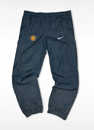 Manchester United Nike Flared Vintage Retro Trackpanst (S), merk: Nike, staat: Heel goed, maat: S, € 24,00, € 25,90 inclusief Kopersbescherming