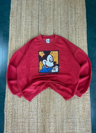 Sweat Crewneck Rouge Floqué Mickey Mouse, The Disney Store Vintage Oversize Taille L, brand: Disney, condizioni: Ottime, taglia: L, €35.00, €37.45 include la Protezione acquisti Pro