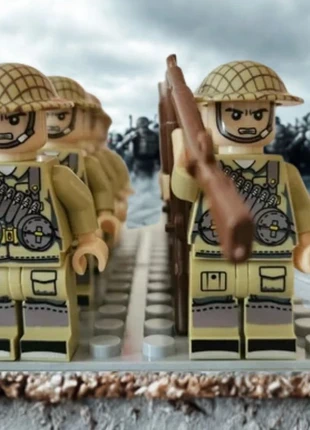 Lot 24 soldats anglais compatibles Lego + fusils + plaque, staat: Nieuw met prijskaartje, maat: 6 jaar / 116 cm, € 10,00, € 11,20 inclusief Kopersbescherming Pro