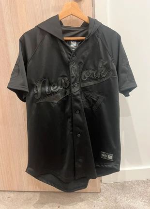 Black basketball top, condition: New without tags, size: M, £3.00, £3.85 includes Buyer Protection