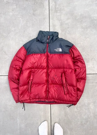 Doudoune The north face 700 rouge bordeaux | M homme, marque: The North Face, état: Bon état, taille: M, 45,00 €, 47,95 € Protection acheteurs incluse
