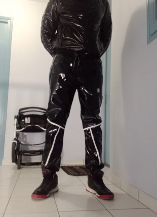 Jogging cuir brillant Mr Riegillio, marque: MR Riegillio, état: Neuf avec étiquette, taille: XL, 90,00 €, 95,20 € Protection acheteurs incluse