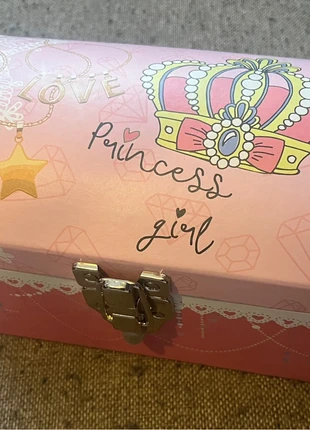 Schmuckkiste, marke: Sonstiges, zustand: Sehr gut, 3,00 €, 3,85 € inklusive Vinted-Käuferschutz