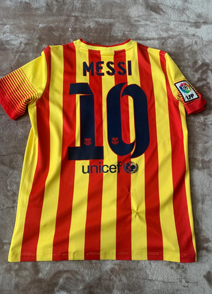 Maillot Messi Barcelone, marque: Nike, état: Bon état, taille: XS, 55,00 €, 58,45 € Protection acheteurs incluse