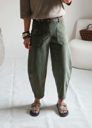 Pantalon Barrel avec ceinture vert kaki L, marque: Boutique Parrow, état: Très bon état, taille: L / 40 / 12, 54,90 €, 58,35 € Protection acheteurs (Pro) incluse