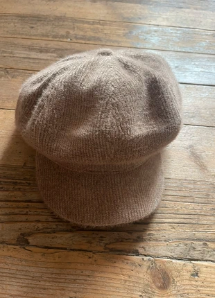 Béret beige, marque: Boutique indépendante, état: Très bon état, taille: Taille unique, 8,00 €, 9,10 € Protection acheteurs incluse