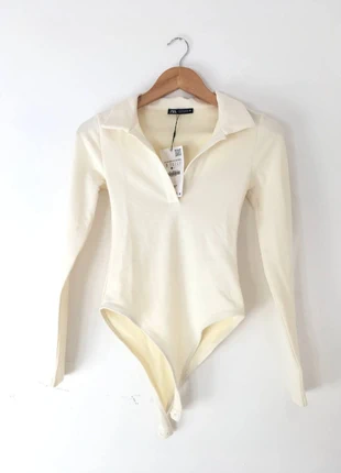 Body Zara maniche lunghe S, marca: Zara, estado: Novo com etiquetas, tamanho: S / 36 / 8, €25.00, €26.95 inclui Proteção do Comprador